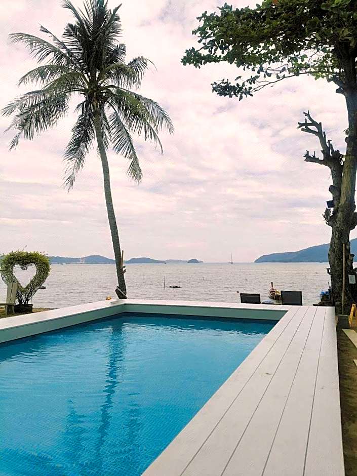 The Beachfront Hotel Phuket