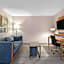 Country Inn & Suites by Radisson, Coon Rapids, MN