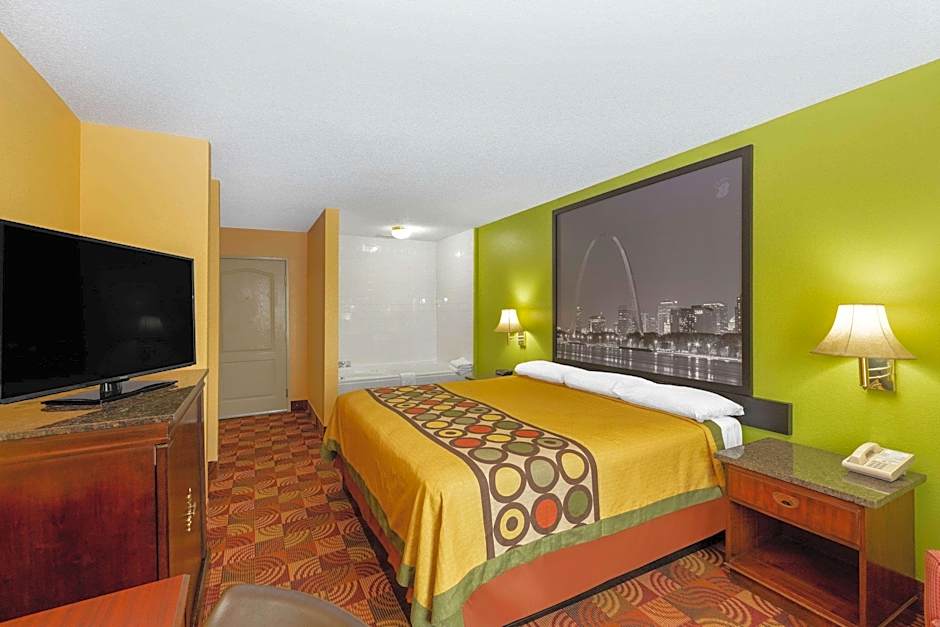 Photo 1 of 1 of Superior 1 King Bed