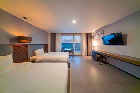 Family Twin Room with Sea View + BBQ package for 2 people