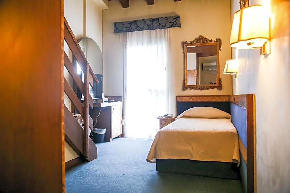 Hotel Villa Pigalle