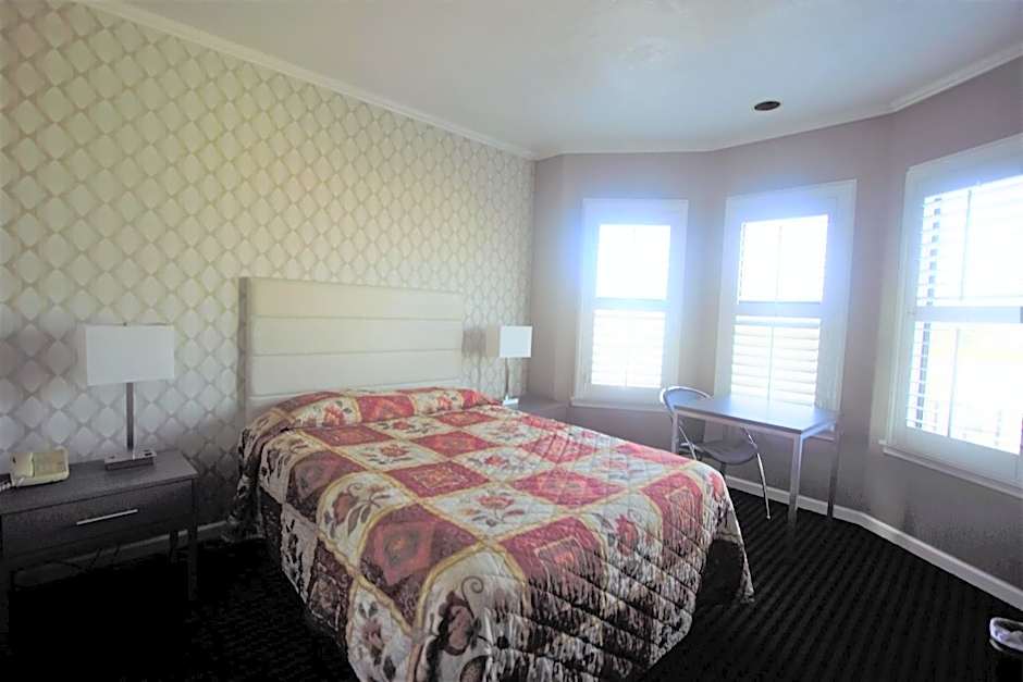 Alpha Inn and Suites