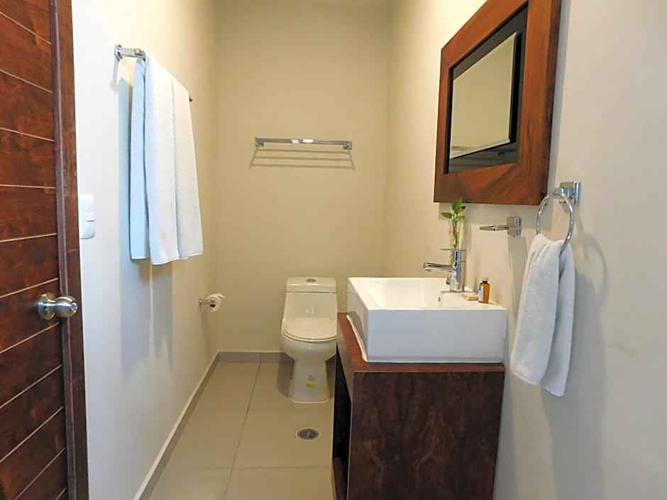 Aquastar Hotel & Apartments