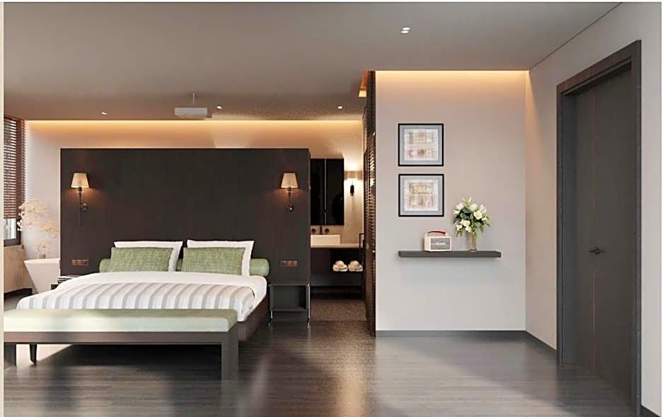 Len's Hotel