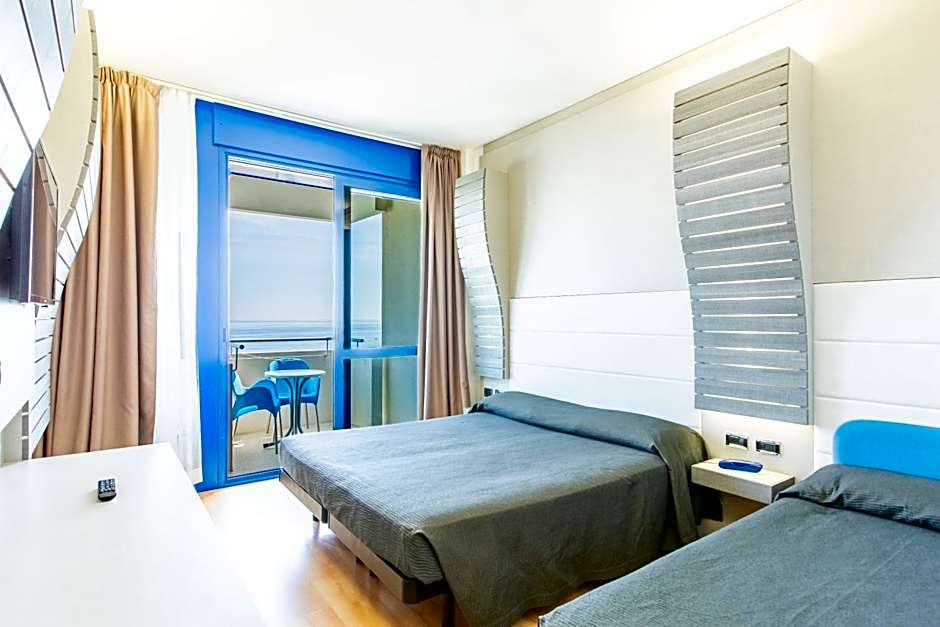 Hotel Baltic Riccione-Fronte Mare