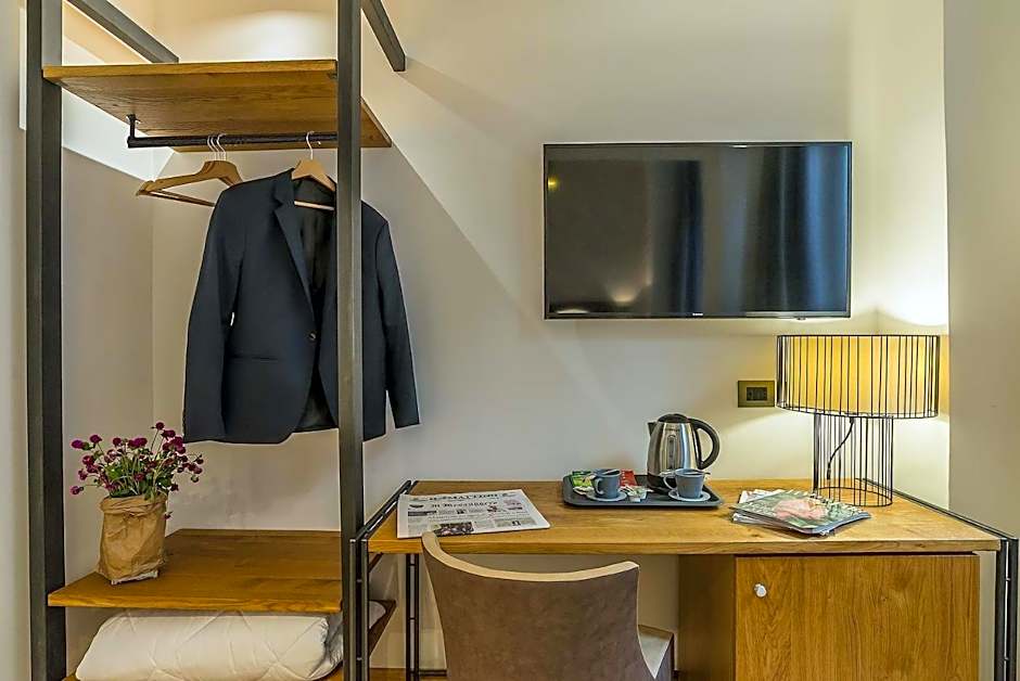 Navona Essence Hotel