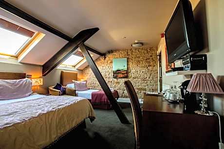 Luxury Twin Room