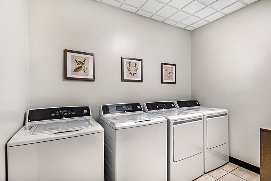 Country Inn & Suites by Radisson, Petersburg, VA