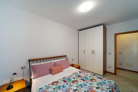 One-Bedroom Apartment with Terrace