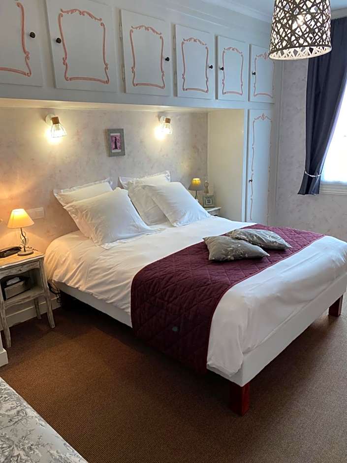 Logis Hôtel Auberge De L'ecole