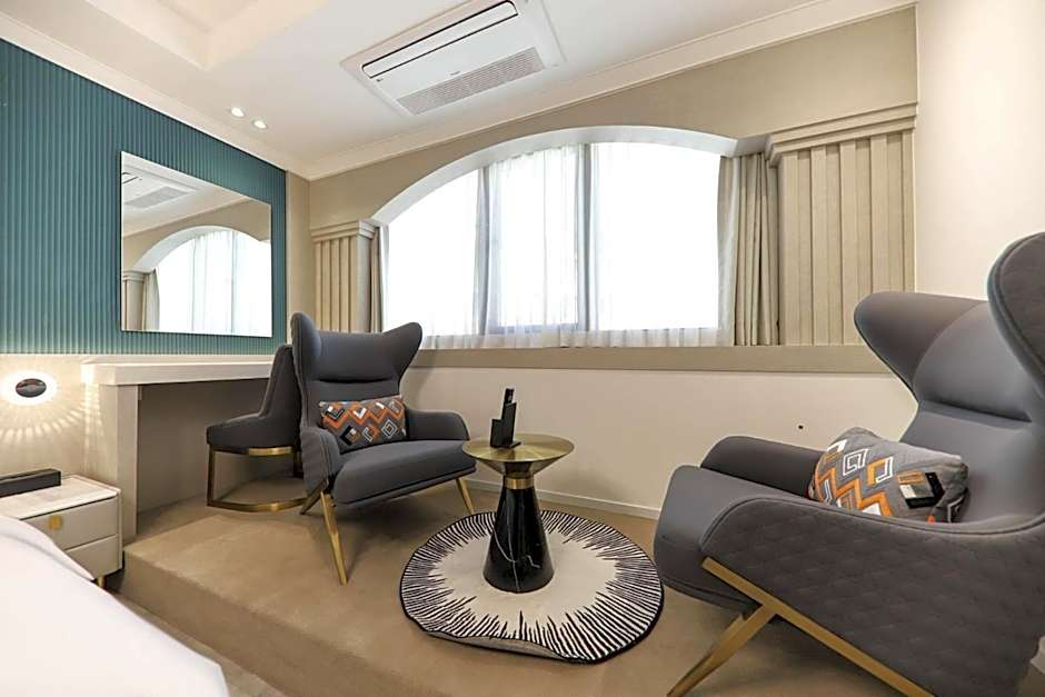 Gunsan Stay Tourist Hotel