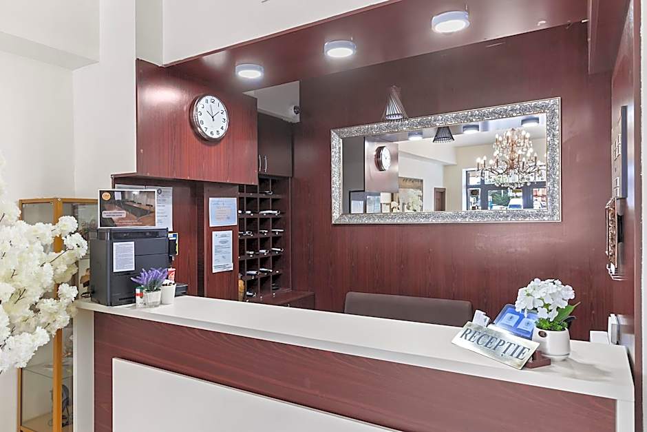 Lina Hotel