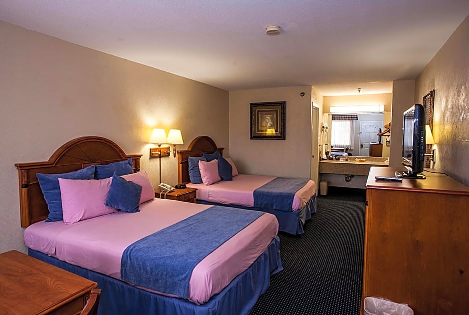 Downtowner Inn and Suites - Houston