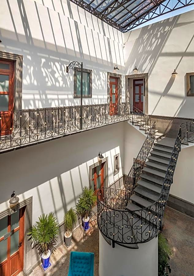 HOTEL CASA MONARCA