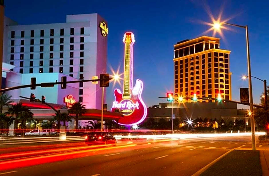 Biloxi Beach Condo-B