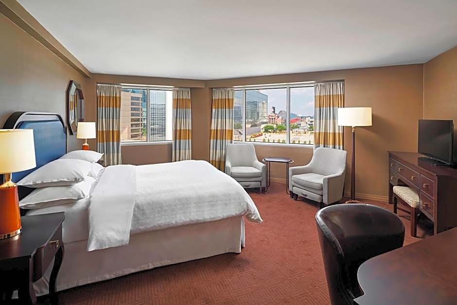 Sheraton Inner Harbor Hotel