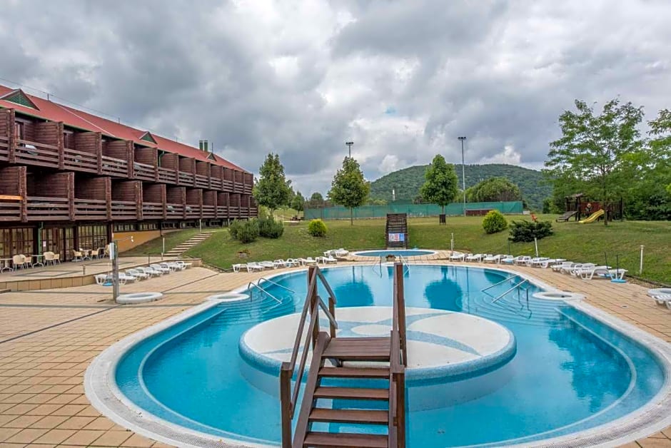 Petneházy Aparthotel