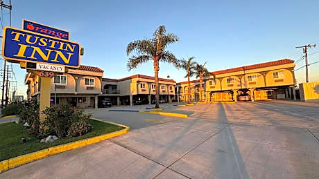 Orange Tustin Inn in Orange