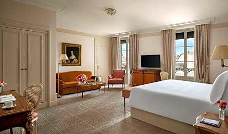 Junior Suite Ville View