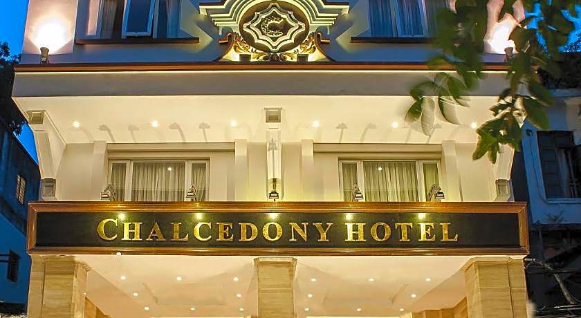 Chalcedony Hotel