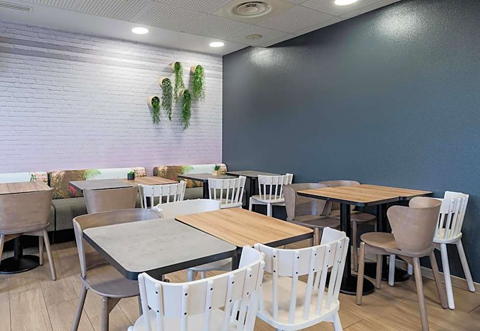 B&B HOTEL Lille Villeneuve d'Ascq Grand Stade 3 étoiles