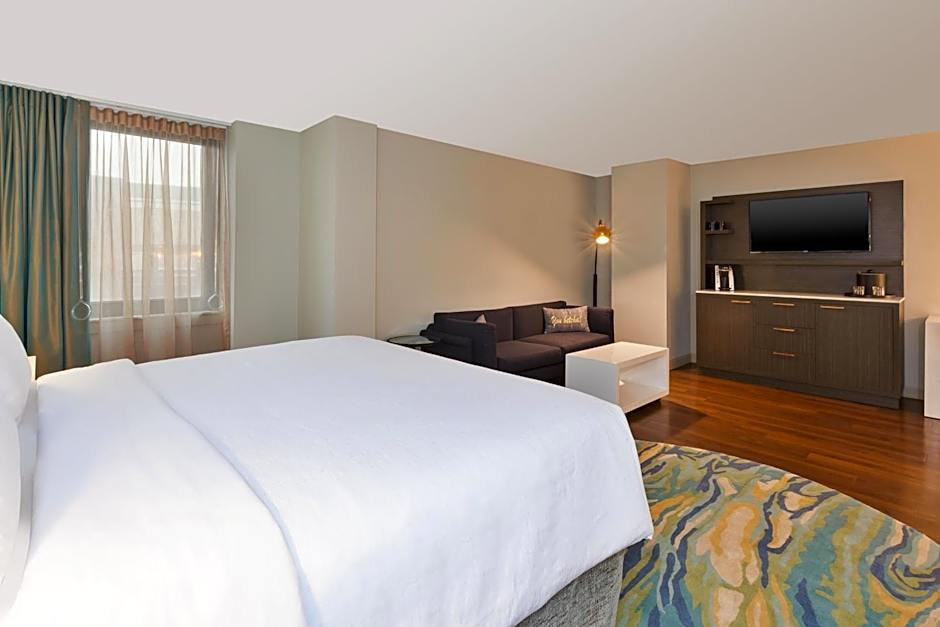 Hotel Indigo Rochester Mayo Clinic Area By IHG