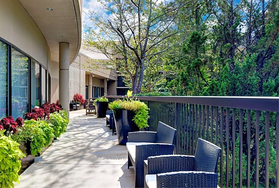 Hilton Peachtree City Atlanta Hotel & Conference Center