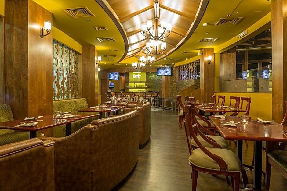 Al Safir Tower - Residence