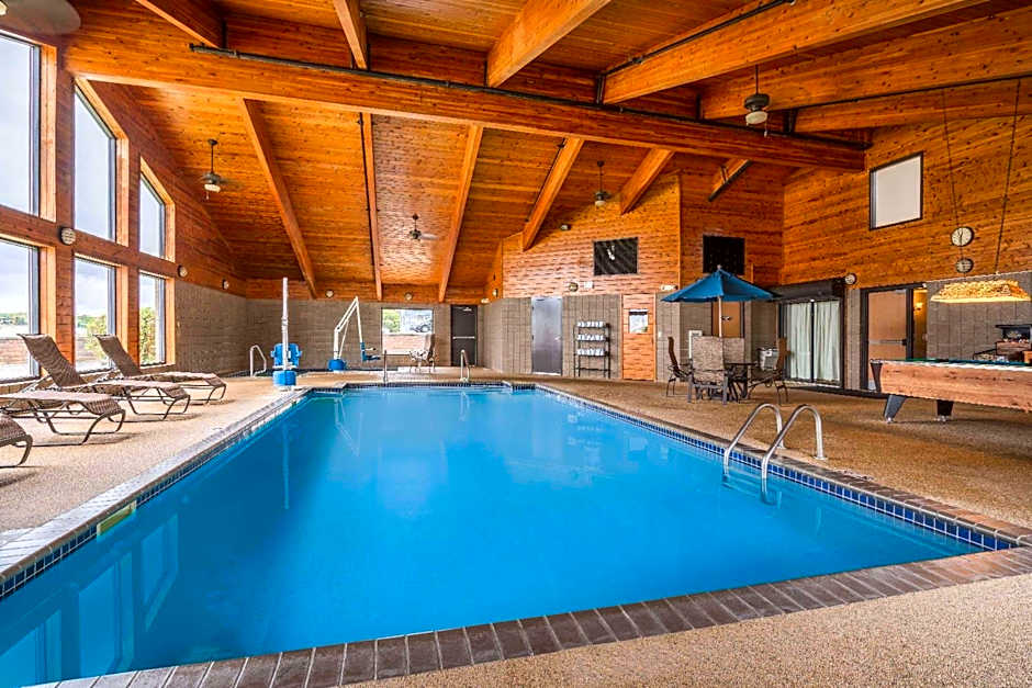 AmericInn by Wyndham Detroit Lakes
