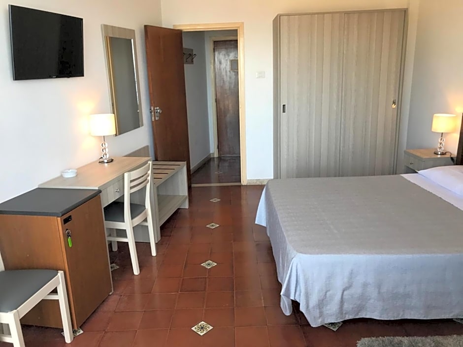 Hotel Mediterranée