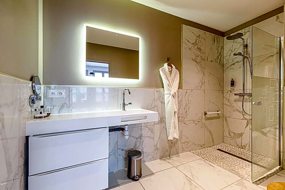 Hotel Le Saint Gelais