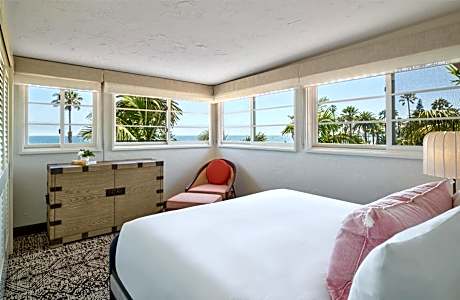 King Suite with Ocean View