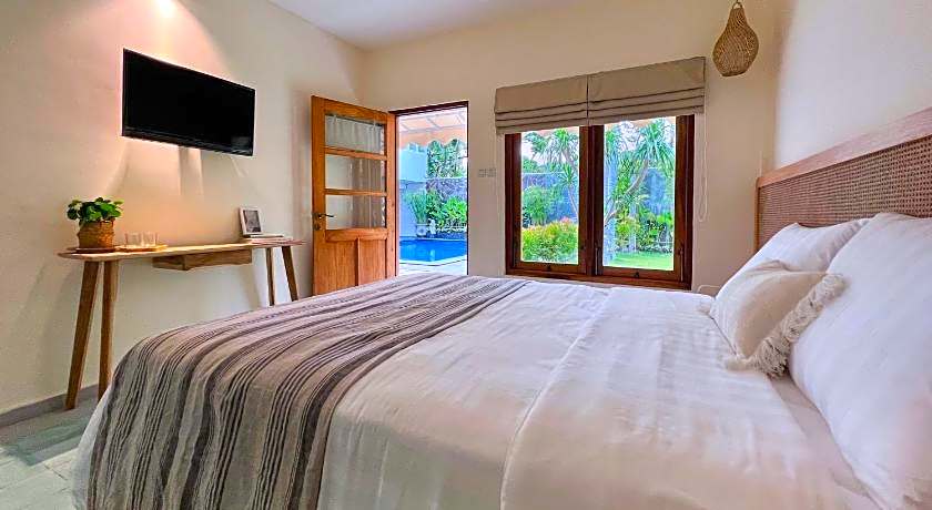 Roots Hotel Senggigi