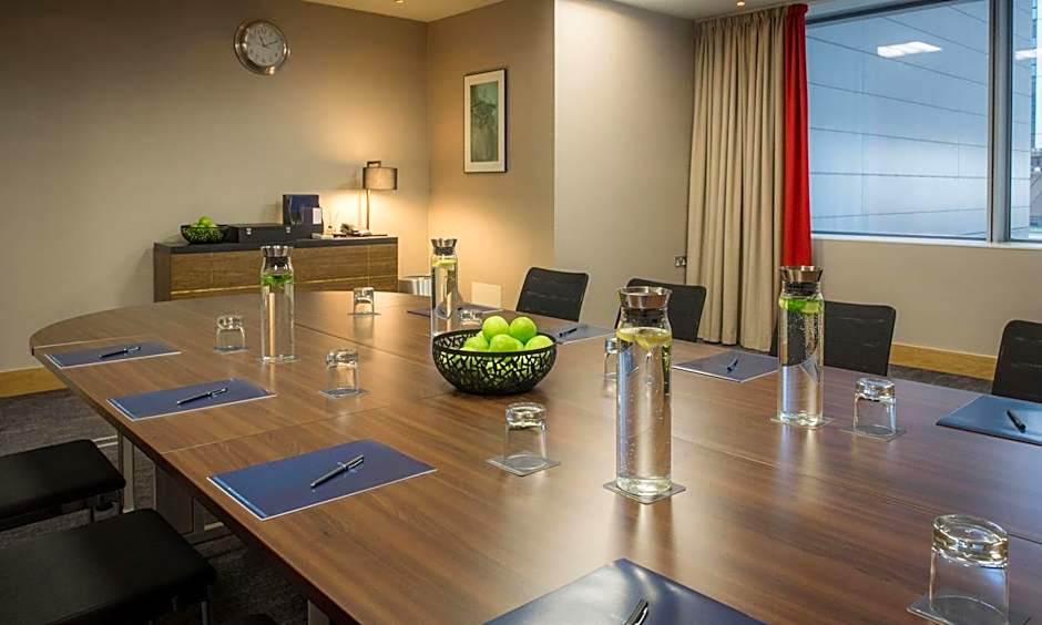 Hilton London Canary Wharf