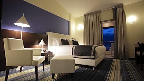 King Suite with Sea View