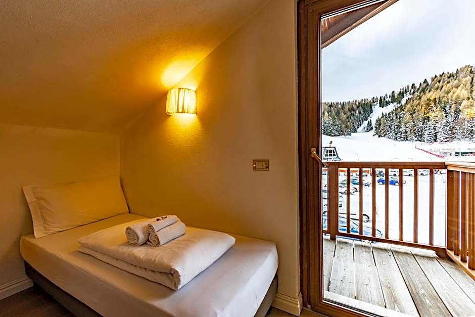 Hotel Grizzly "Ski-in Ski-out"