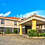 La Quinta Inn & Suites by Wyndham Radford