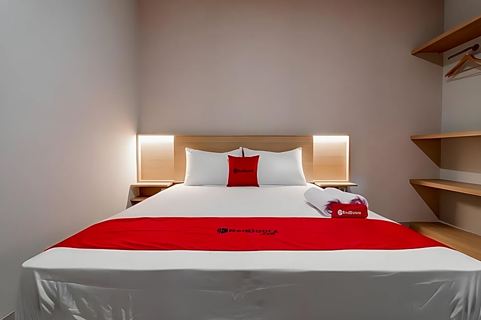 Sans Stay Karapitan Street