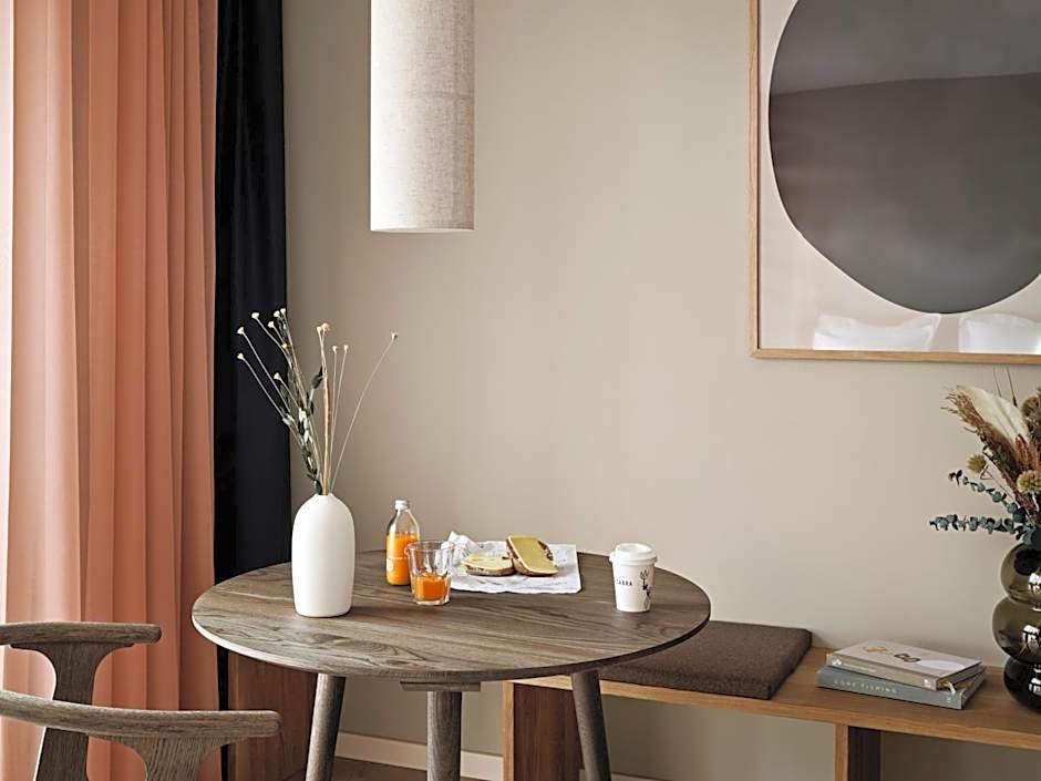 Aura Apartment Hotel