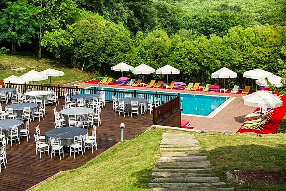 Park Polonezkoy Hotel