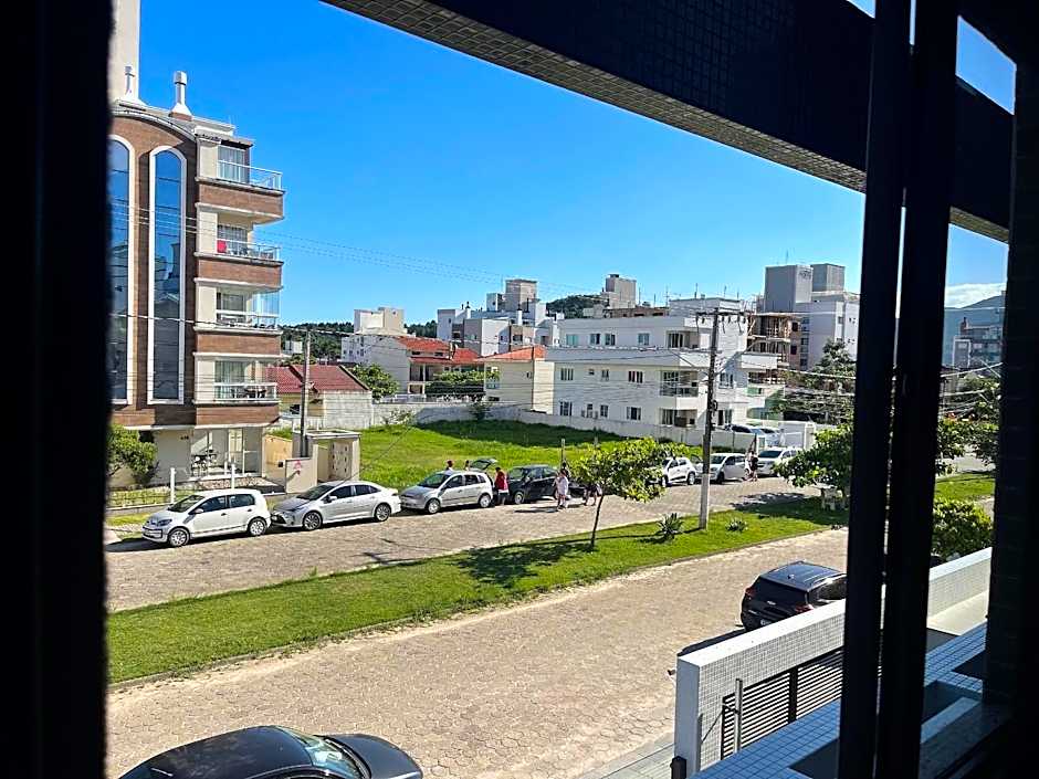 Lindo Apartamento! 100m da Praia Grande! EC01I