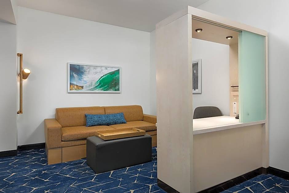 SpringHill Suites by Marriott Oceanside Beach