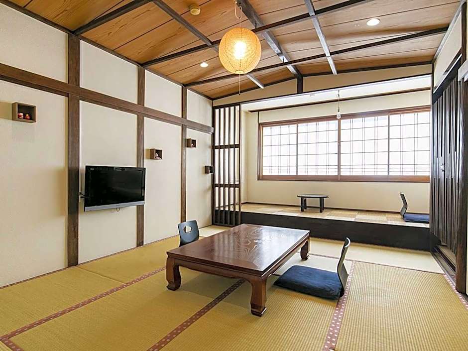 Hatsuneso Shinkan