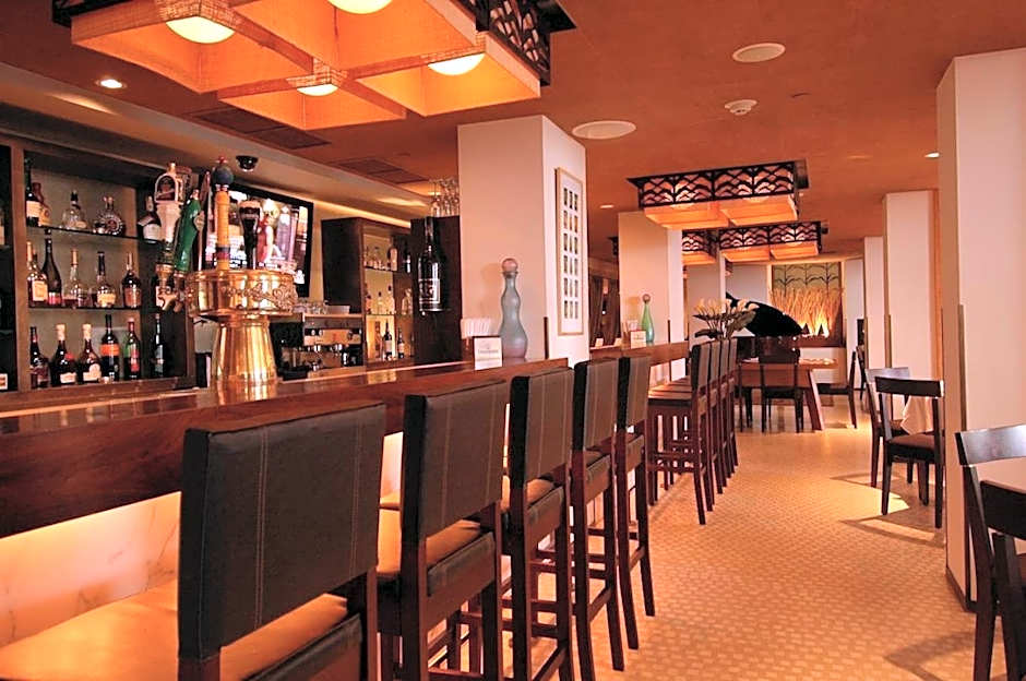 Robert Treat Hotel
