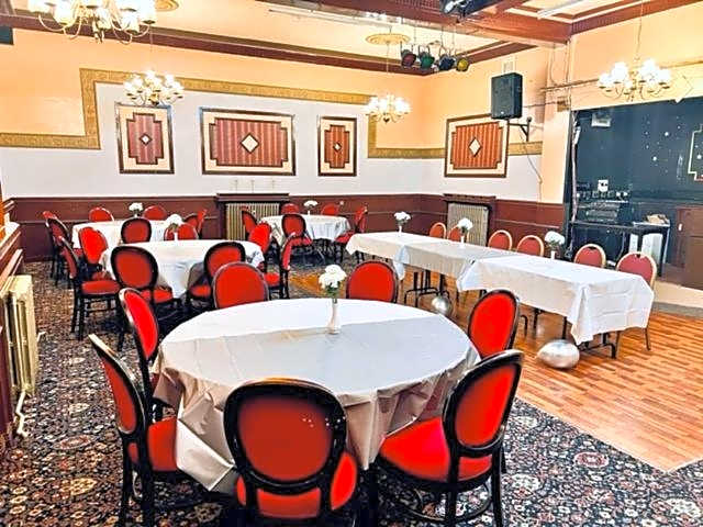 Sneyd Arms Hotel Tunstall