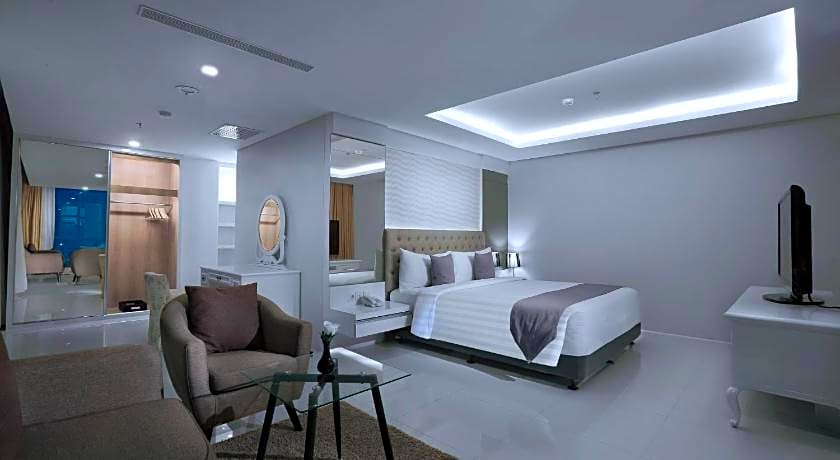 Hotel NEO Gajah Mada Pontianak by ASTON