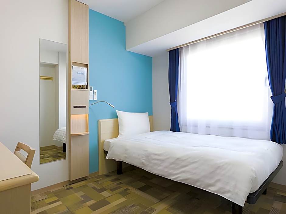 Toyoko Inn Kita-asaka-eki Nishi-guchi