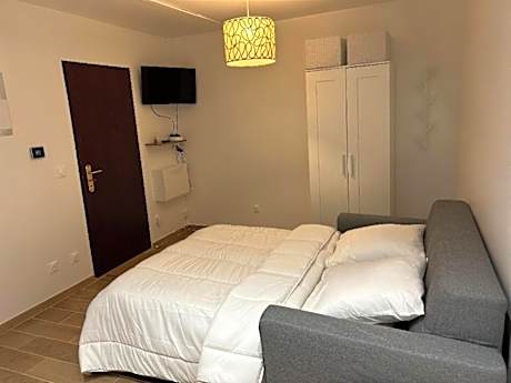 Double Room with Private Bathroom