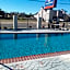 Howard Johnson by Wyndham Historic Lake Charles