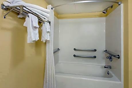 2 Double Beds Mobility Accessible Room Non-Smoking